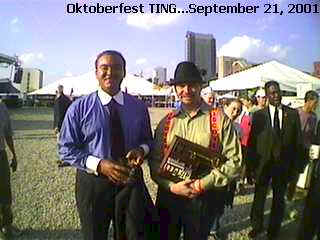 Columbus Mayor likes to TING!